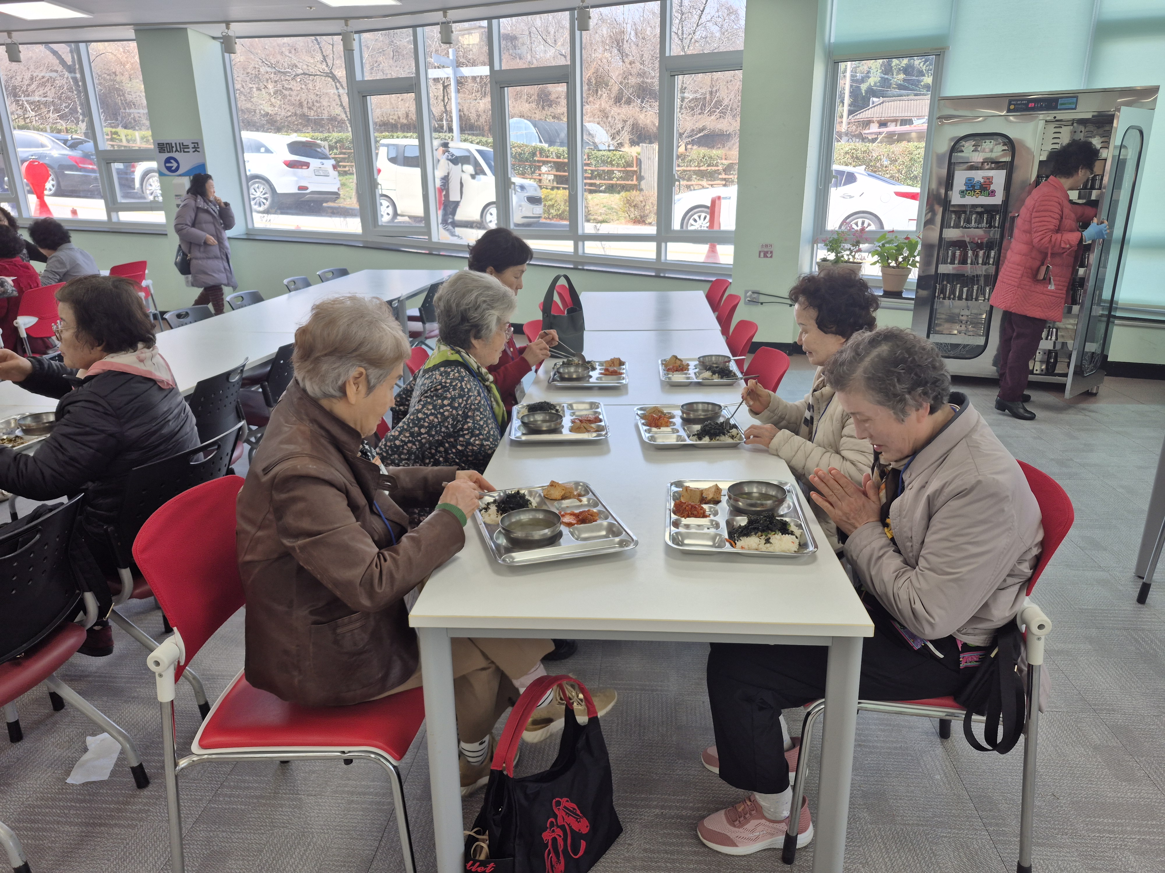 행복동행 3월_3.jpg